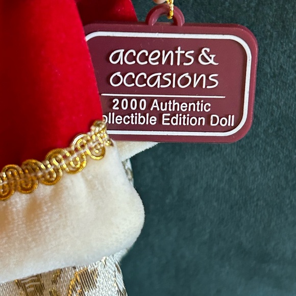 👀 HUGE SALE! VINTAGE ACCENTS OCCASIONS 2000 AUTHENTIC COLLECTIBLE EDITION DOLL - Picture 4 of 12